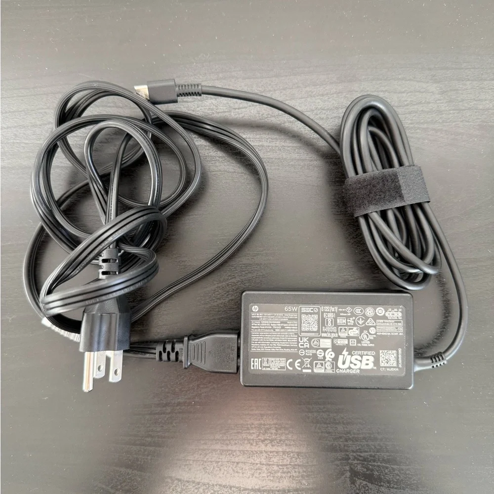 HP 65 W USB C Laptop Charger Adapter